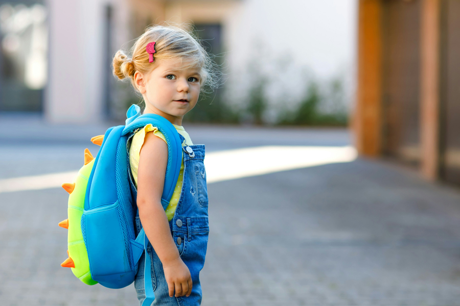 Micro-crèche : la dernière année avant la maternelle, comment préparer mon enfant.